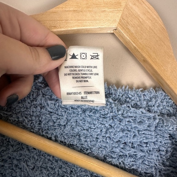 Serra Light Blue Fuzzy Cardigan Size S/M - Picture 7 of 8